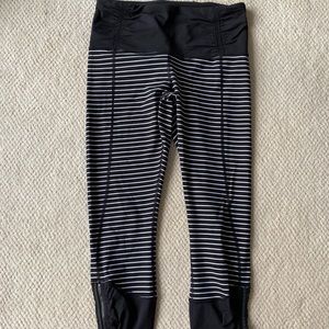 Lululemon leggings size 6